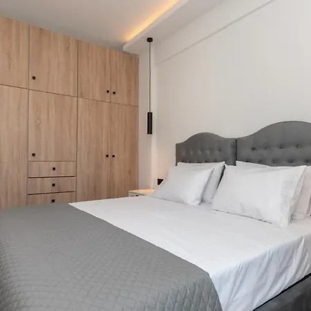 Zante Center Suite A Exterior photo