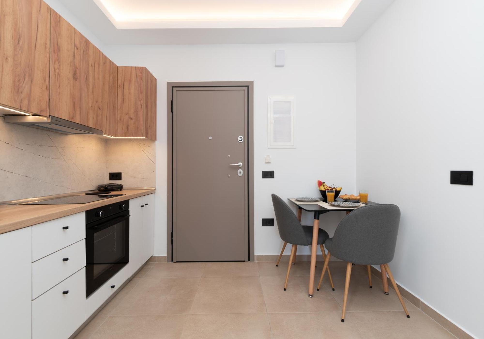 Apartment Center A