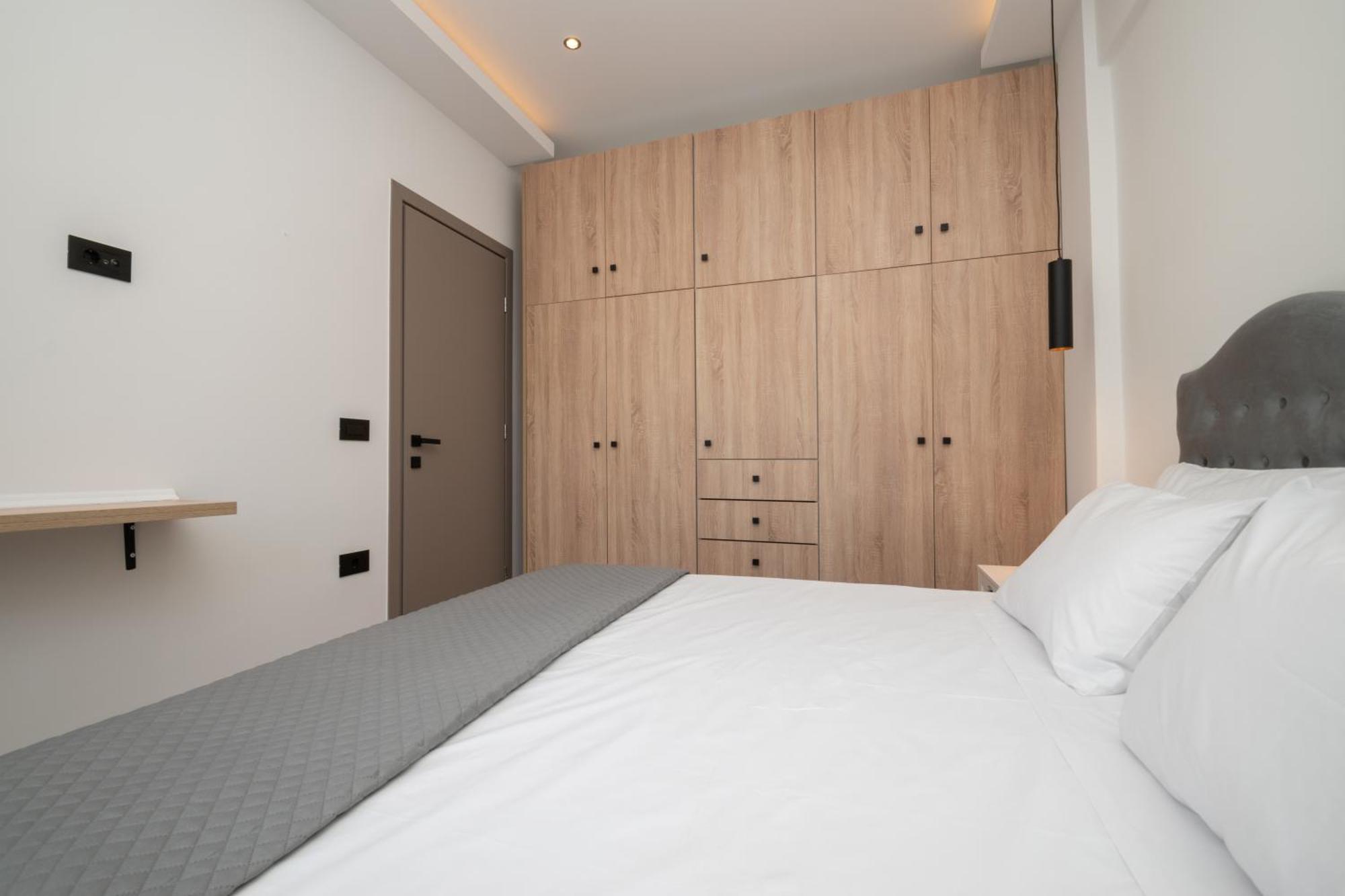 Apartment Center A *