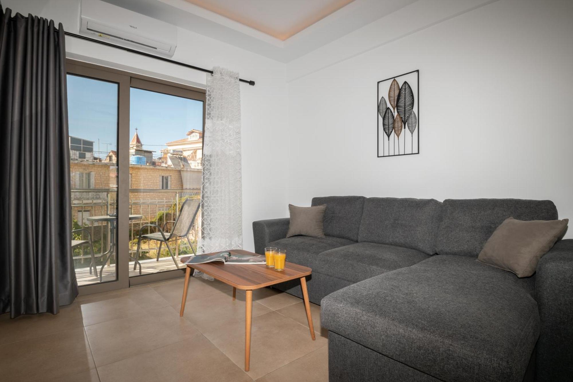 Center A Apartment *